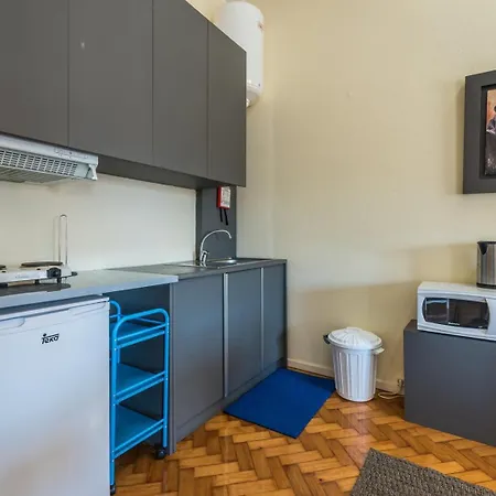 Guestready - Minimalistic Studio Downtown Porto Exterior photo