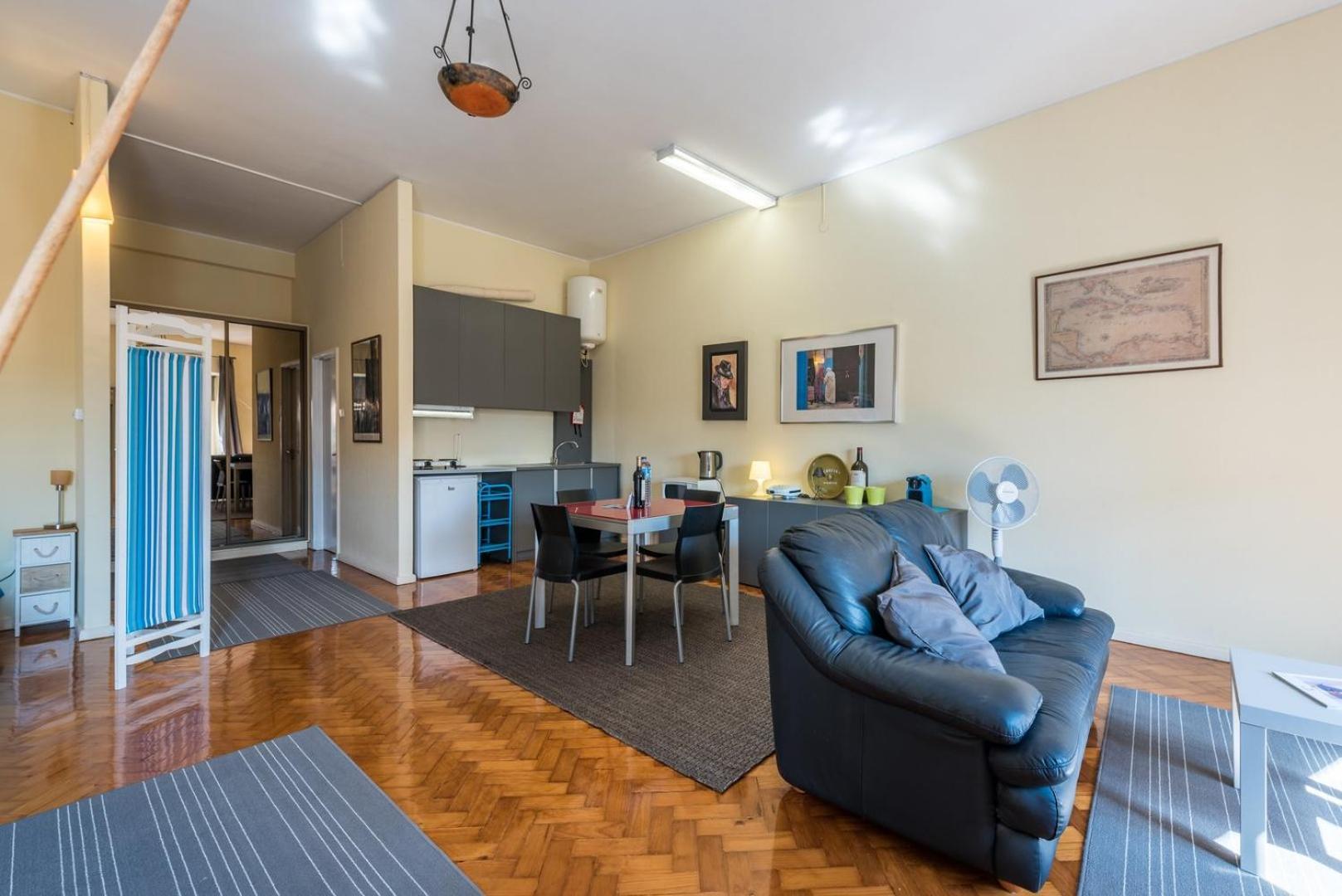 Guestready - Minimalistic Downtown Apartment